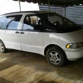 Toyota Previa 1991