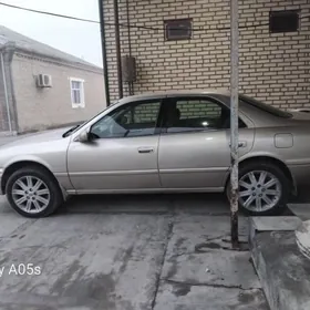 Toyota Camry 1999
