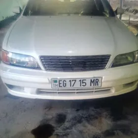 Nissan Maxima 1999