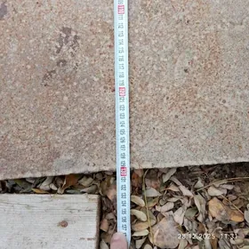 железные  листы.