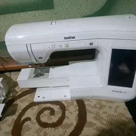 Brother V3 innovis