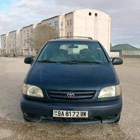 Toyota Sienna 2003