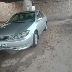Toyota Camry 2003
