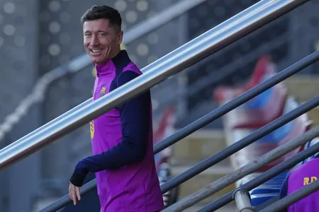«Barselona» Lewandowskiden gol geçirmezligi haýyş edipdir: futbolçy sebäbini açyklady