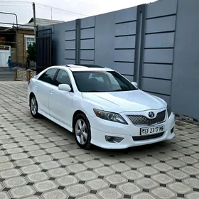 Toyota Camry 2011