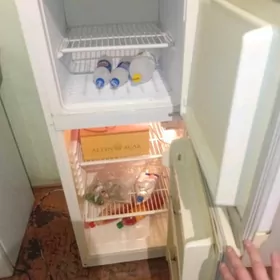 holodilnik холодильник