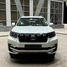 Toyota Land Cruiser Prado 2022