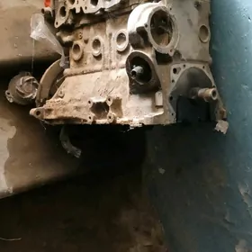 мотор спутник