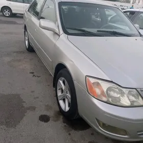 Toyota Avalon 2001