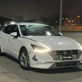 Hyundai Sonata 2021