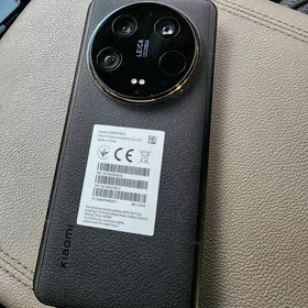 Xiaomi 14 Ultra 16.512