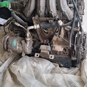 Mitsubishi 2.4 benzin mator