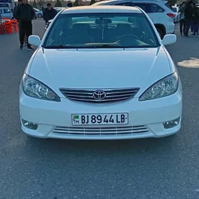 Toyota Camry 2005