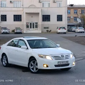 Toyota Camry 2010