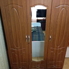 Шифонер в хорошем состоянии