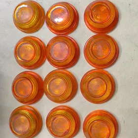 Плафоны  поворота  на  крыло