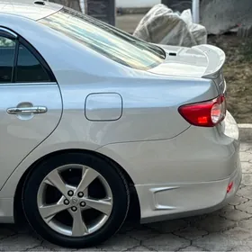 Toyota Corolla 2013
