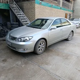 Toyota Camry 2005