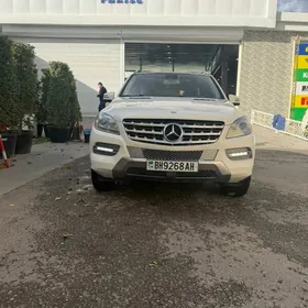 Mercedes-Benz ML350 2013