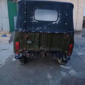UAZ 469 1983