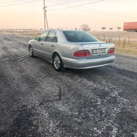 Mercedes-Benz C320 1996