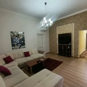 Arenda Berkarar Ofis