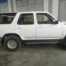 Toyota 4Runner 1995