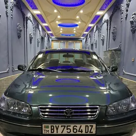 Toyota Camry 1999