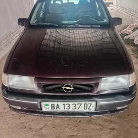 Opel Vectra 1993