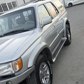 Toyota 4Runner 2000