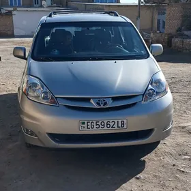 Toyota Sienna 2007