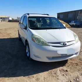Toyota Sienna 2006