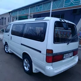 Toyota Hiace 1992