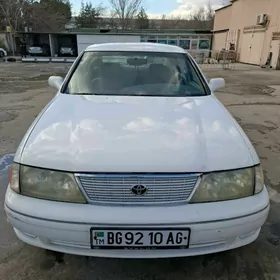 Toyota Avalon 1999