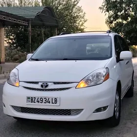 Toyota Sienna 2007