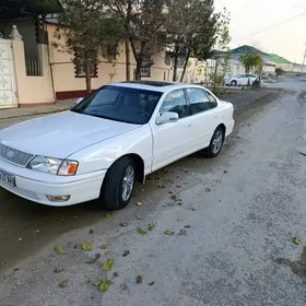 Toyota Avalon 1999