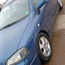 Opel Astra 2002