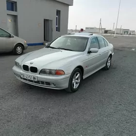 BMW E39 1998