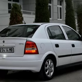 Opel Astra 2002