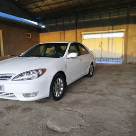 Toyota Camry 2003