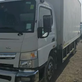 Mitsubishi Canter 2020