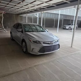 Toyota Avalon 2018