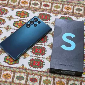 Samsung S22 Ultra. 8/128. wetn