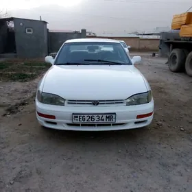 Toyota Camry 1992