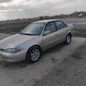 Toyota Corolla 2000