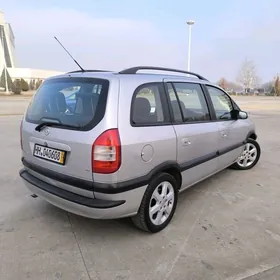 Opel Zafira 2004