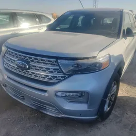 Ford Explorer 2022