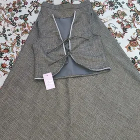 Yubka we ýeňsizi komplekt