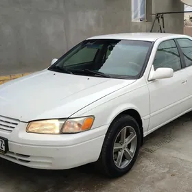 Toyota Camry 1999