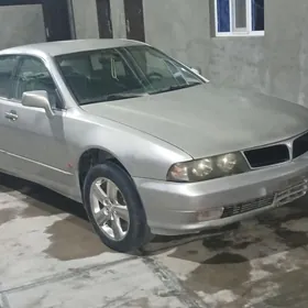 Mitsubishi Diamante 1995